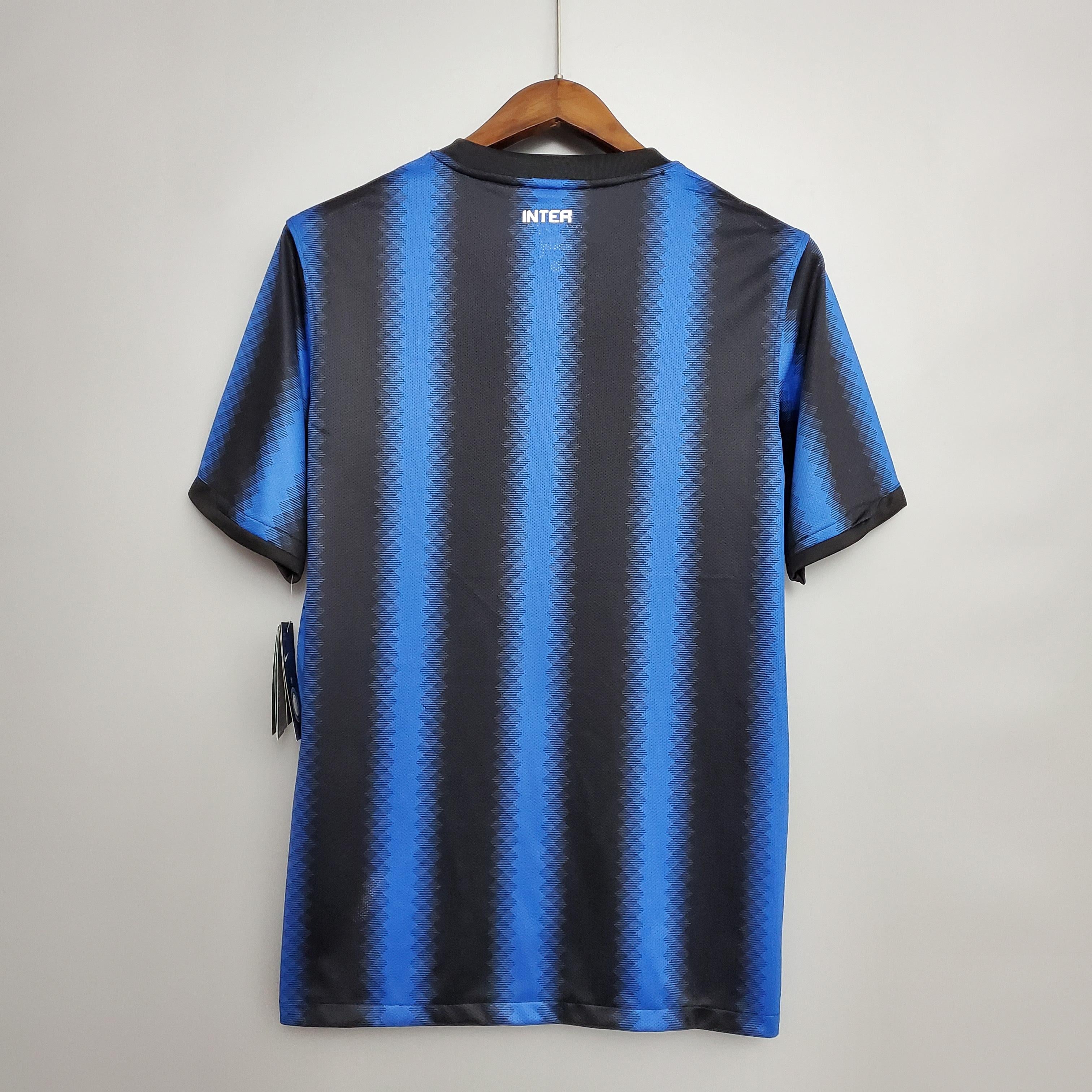 Inter Milan 10-11 Home Retro Shirt