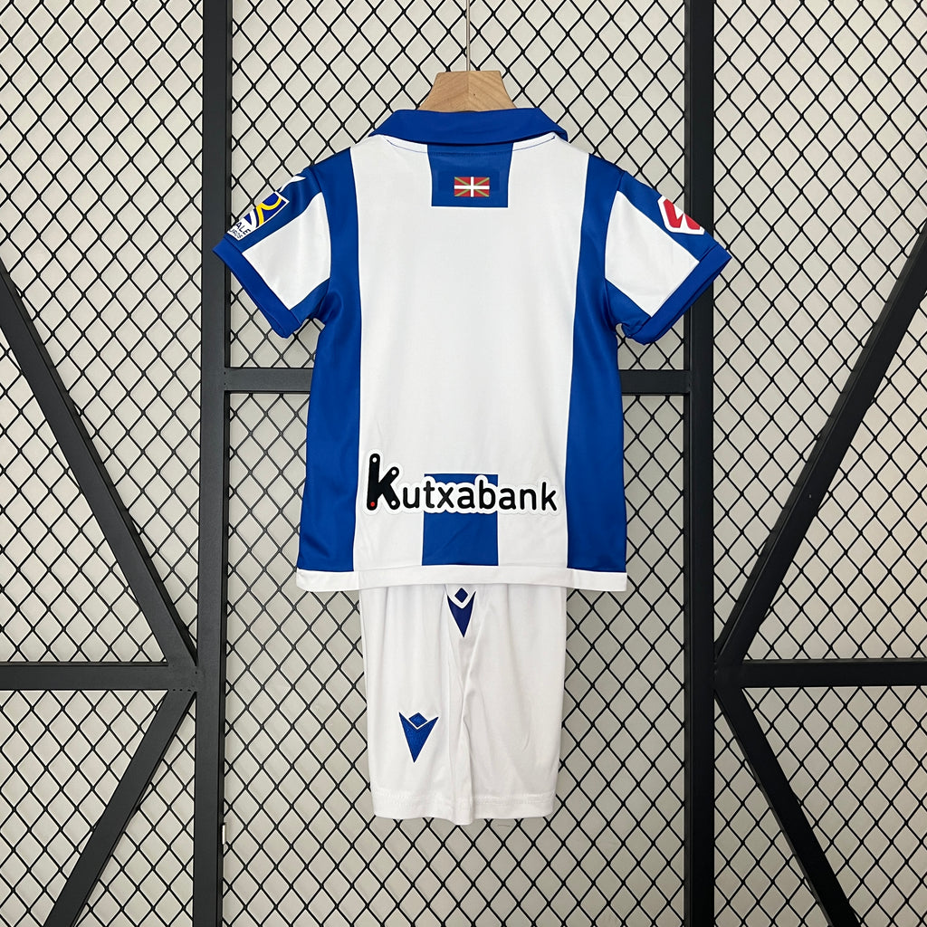 24/25 Real Sociedad home kit