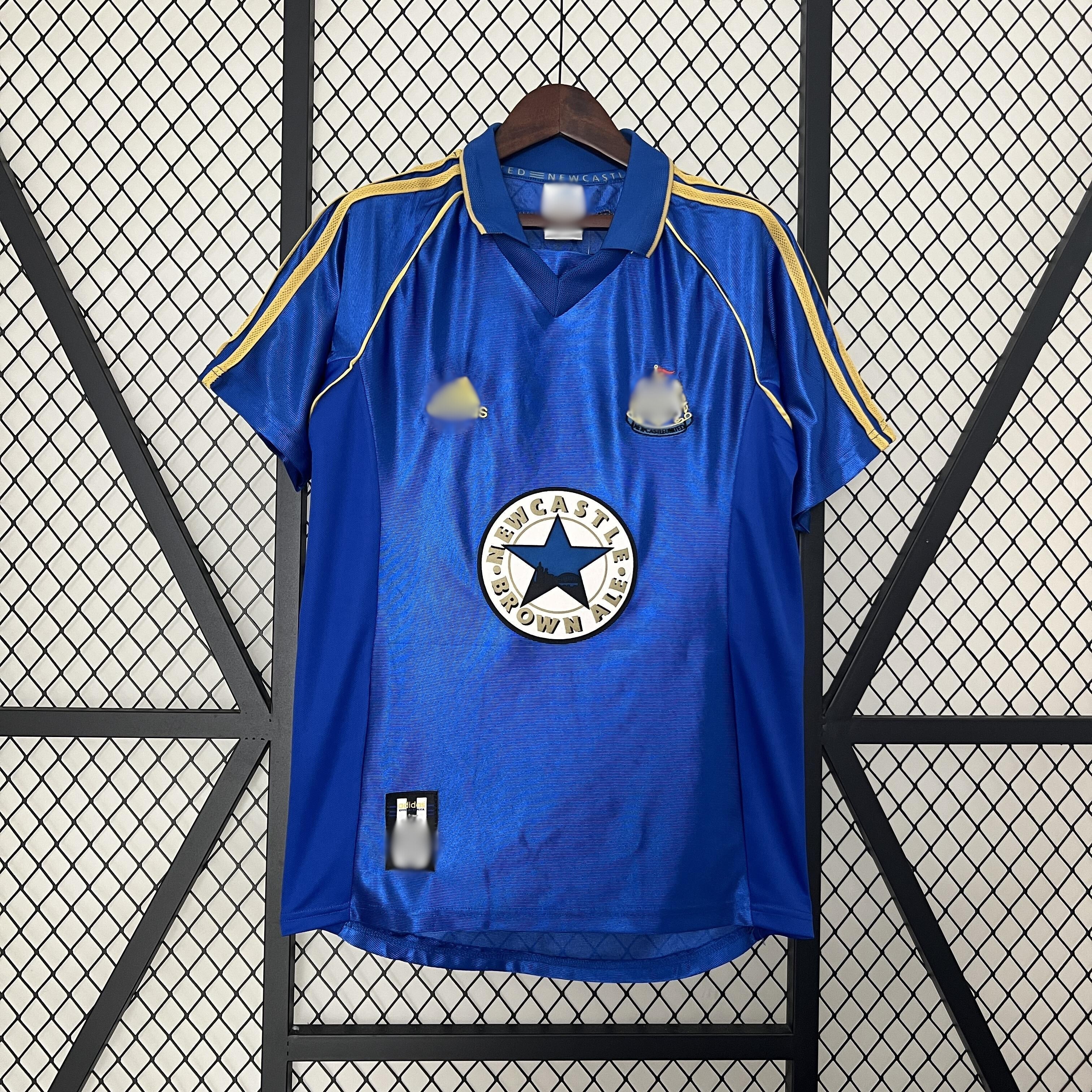 Newcastle Away Retro Shirt 98-99