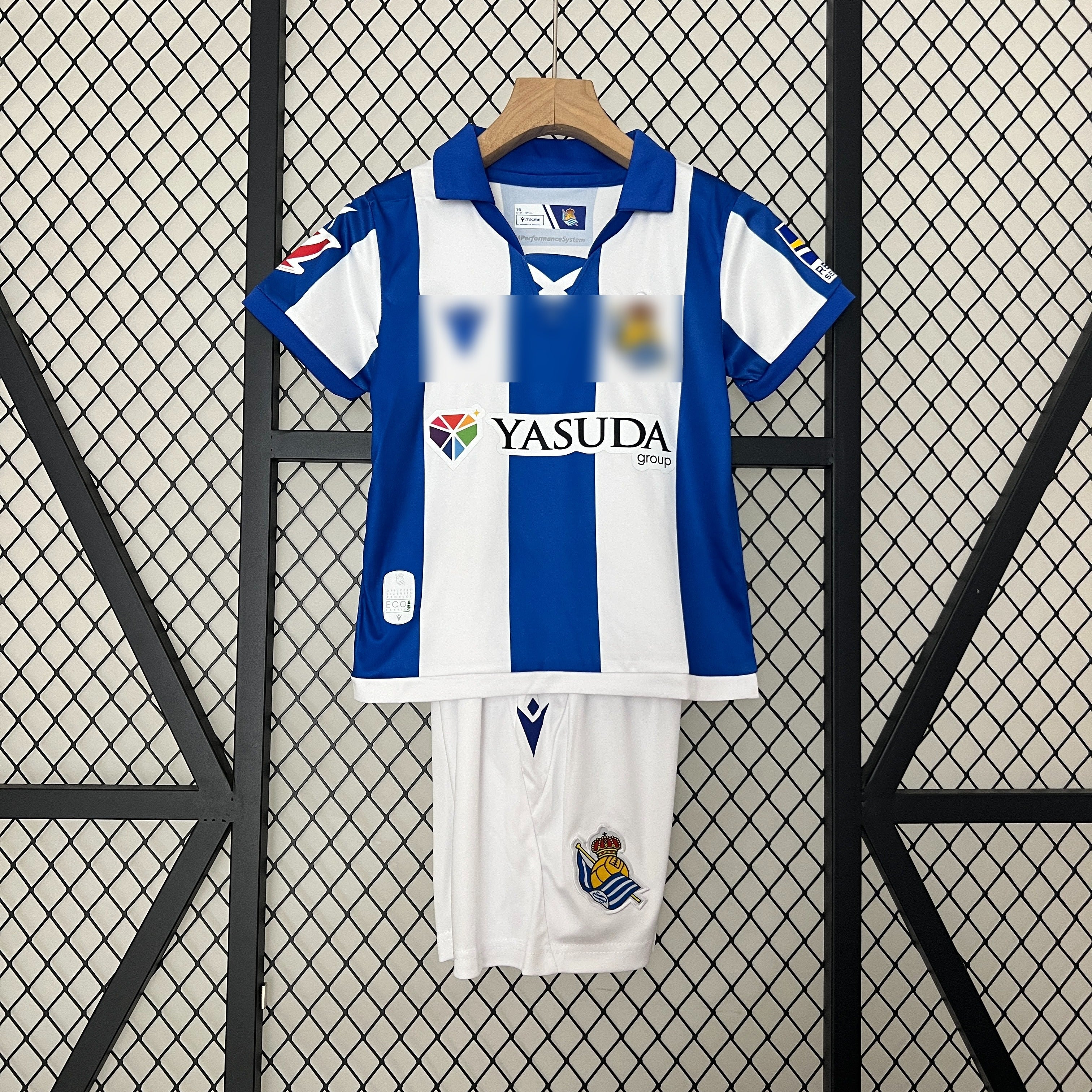 kit 24/25  Real Sociedad home