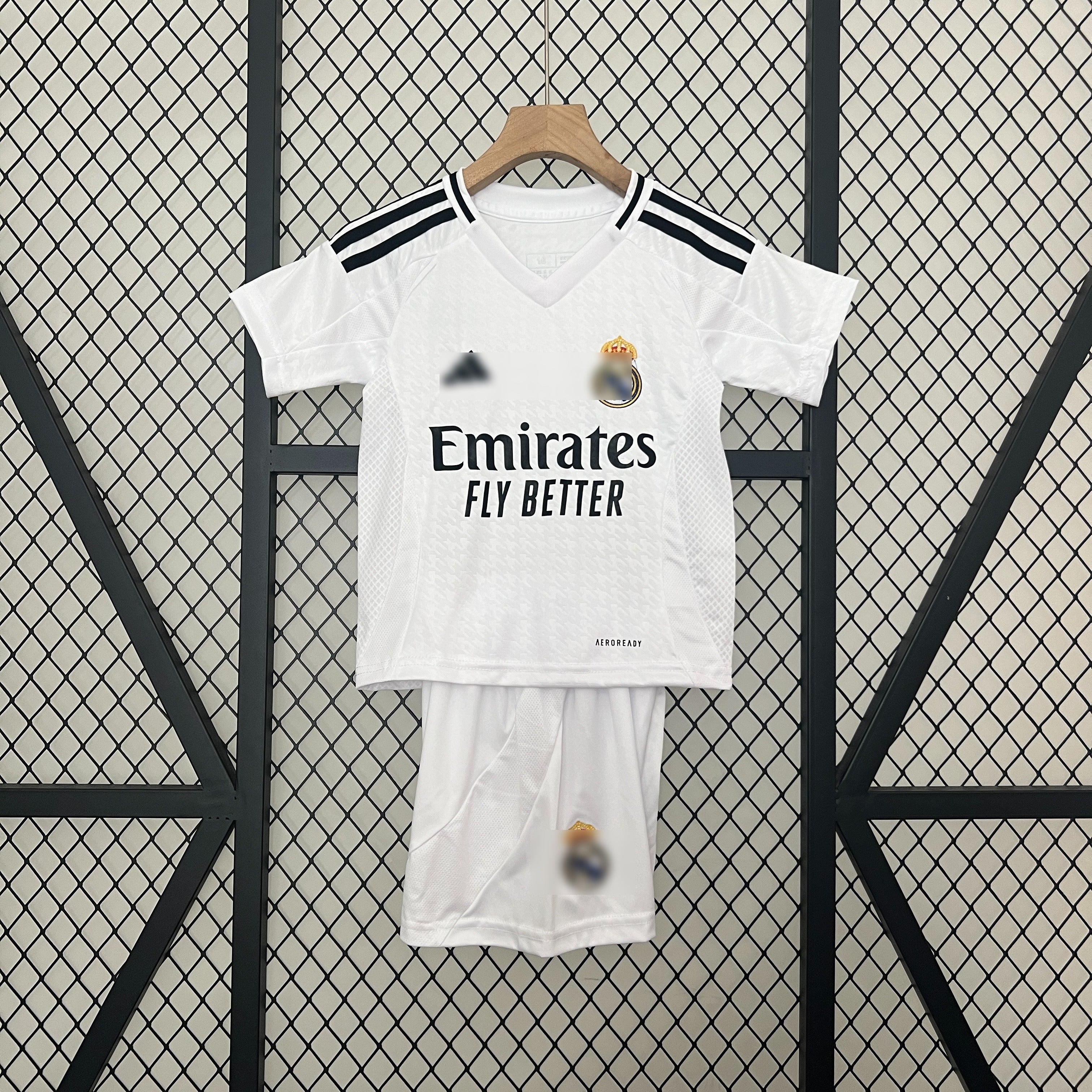 KIT 24/25 Real Madrid home